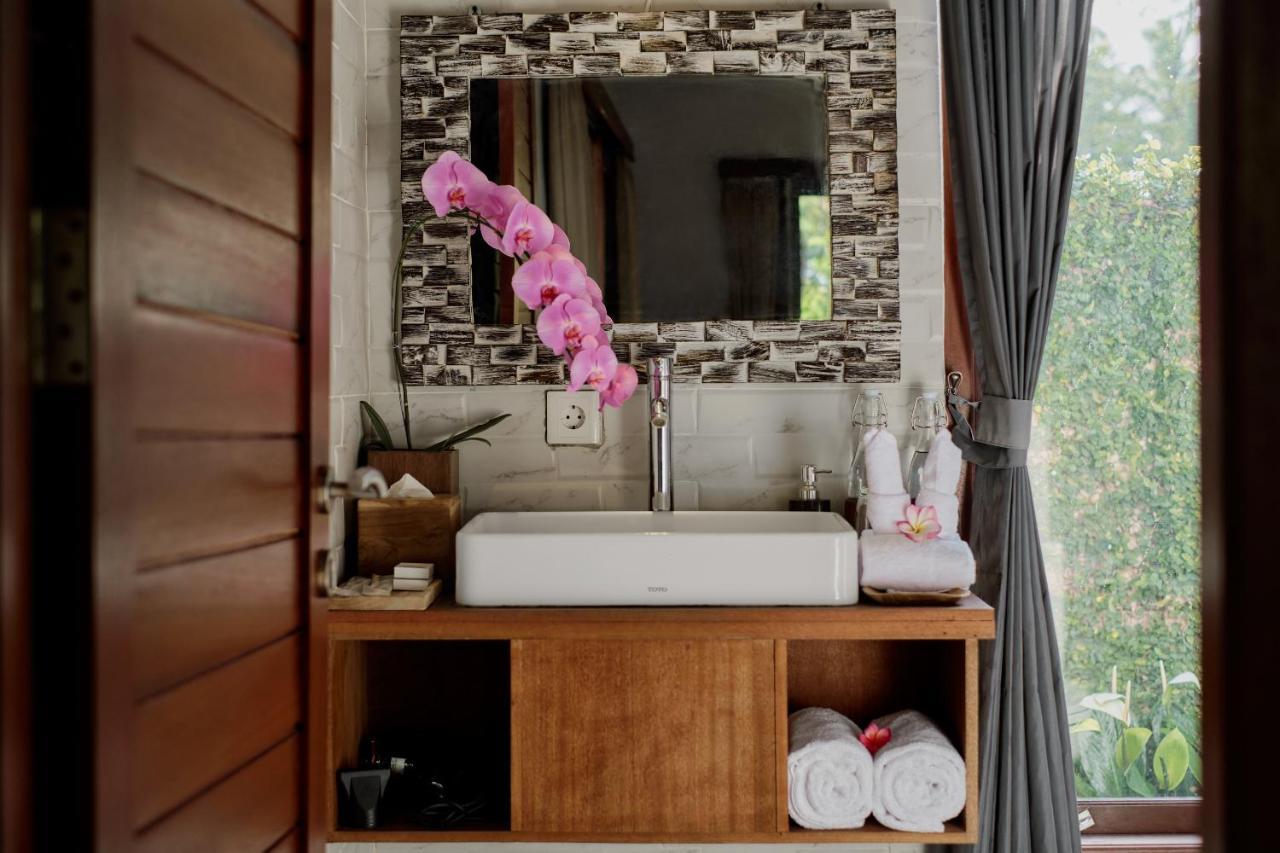 Ratni Ubud Villa Екстериор снимка