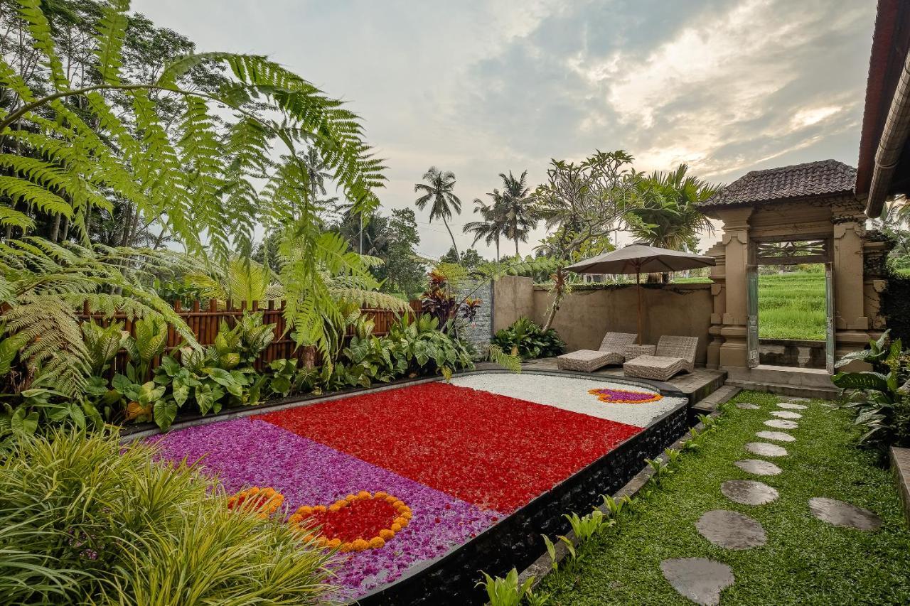 Ratni Ubud Villa Екстериор снимка