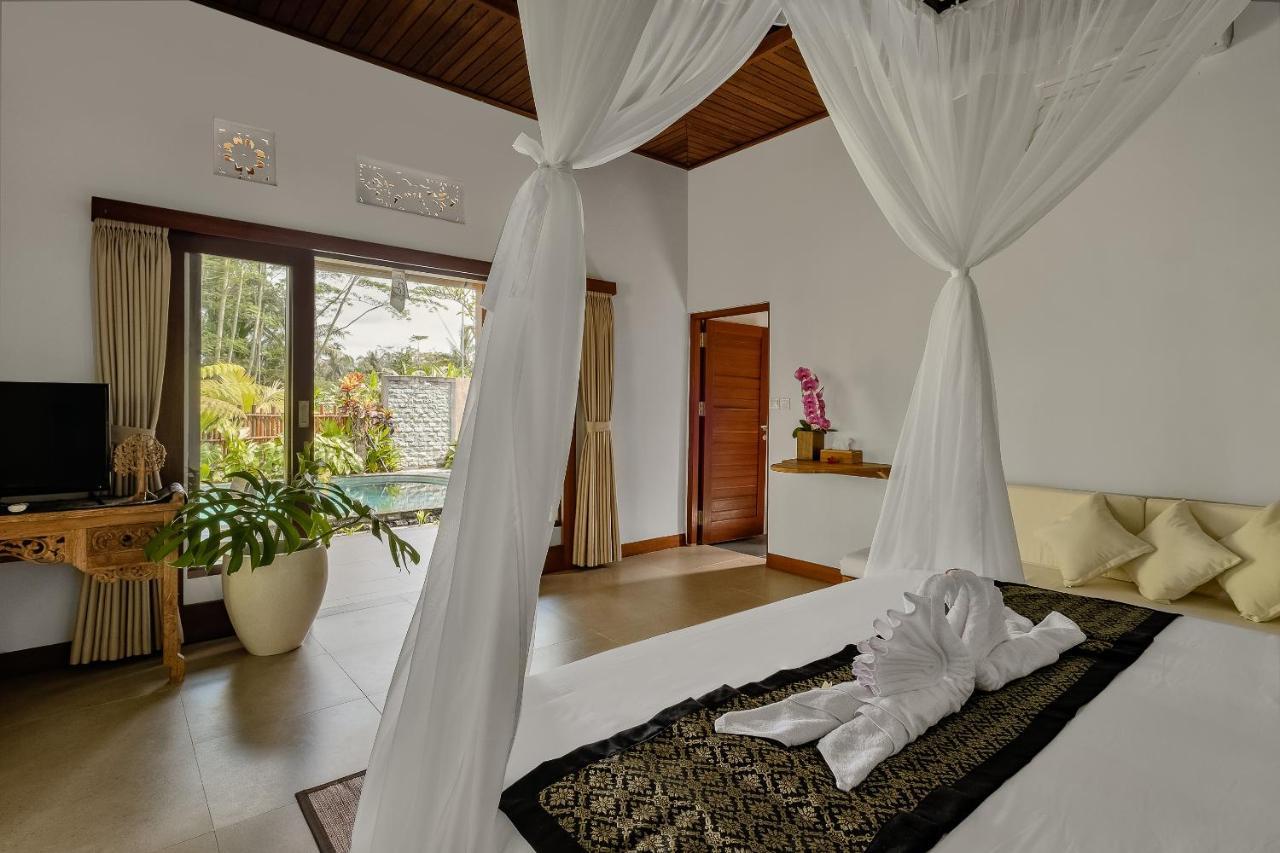 Ratni Ubud Villa Екстериор снимка