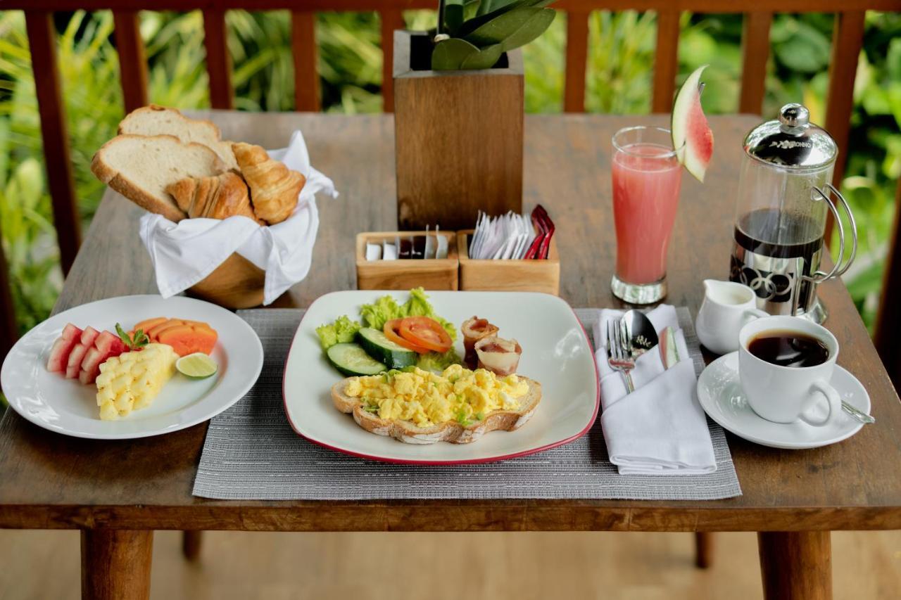Ratni Ubud Villa Екстериор снимка