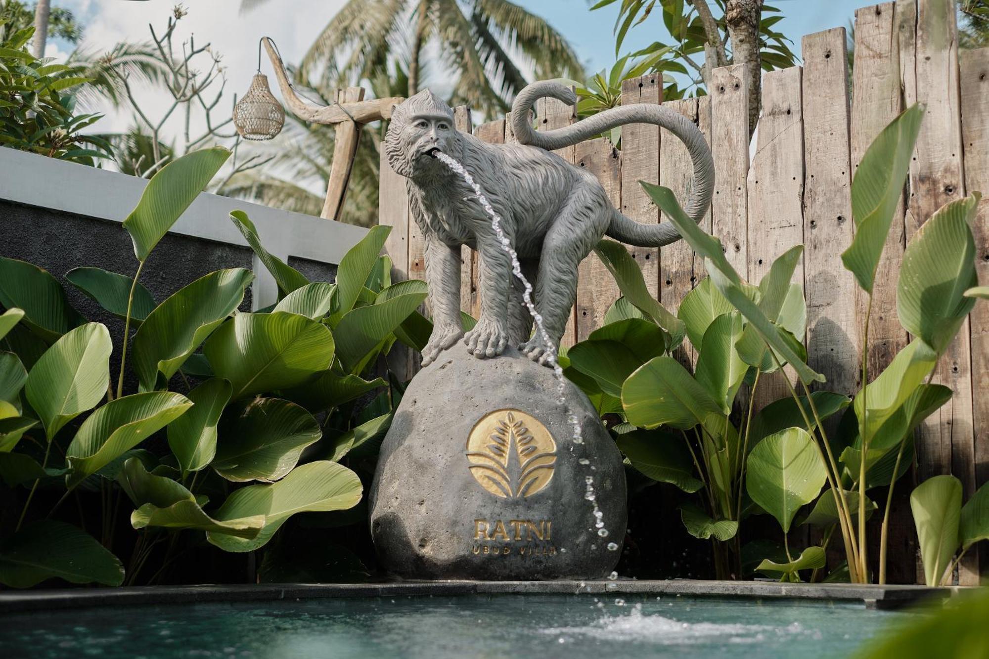 Ratni Ubud Villa Екстериор снимка