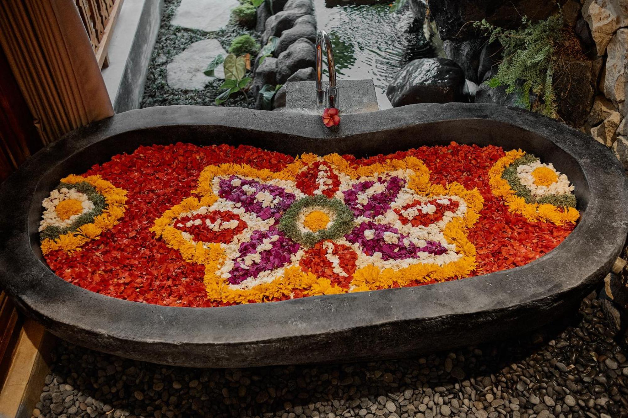 Ratni Ubud Villa Екстериор снимка